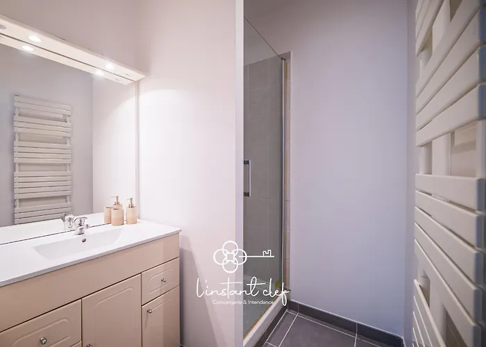 Douceur Bucolique, Jardin & Mezzanine Cosy Semesterbostad Parigné-lʼÉvêque